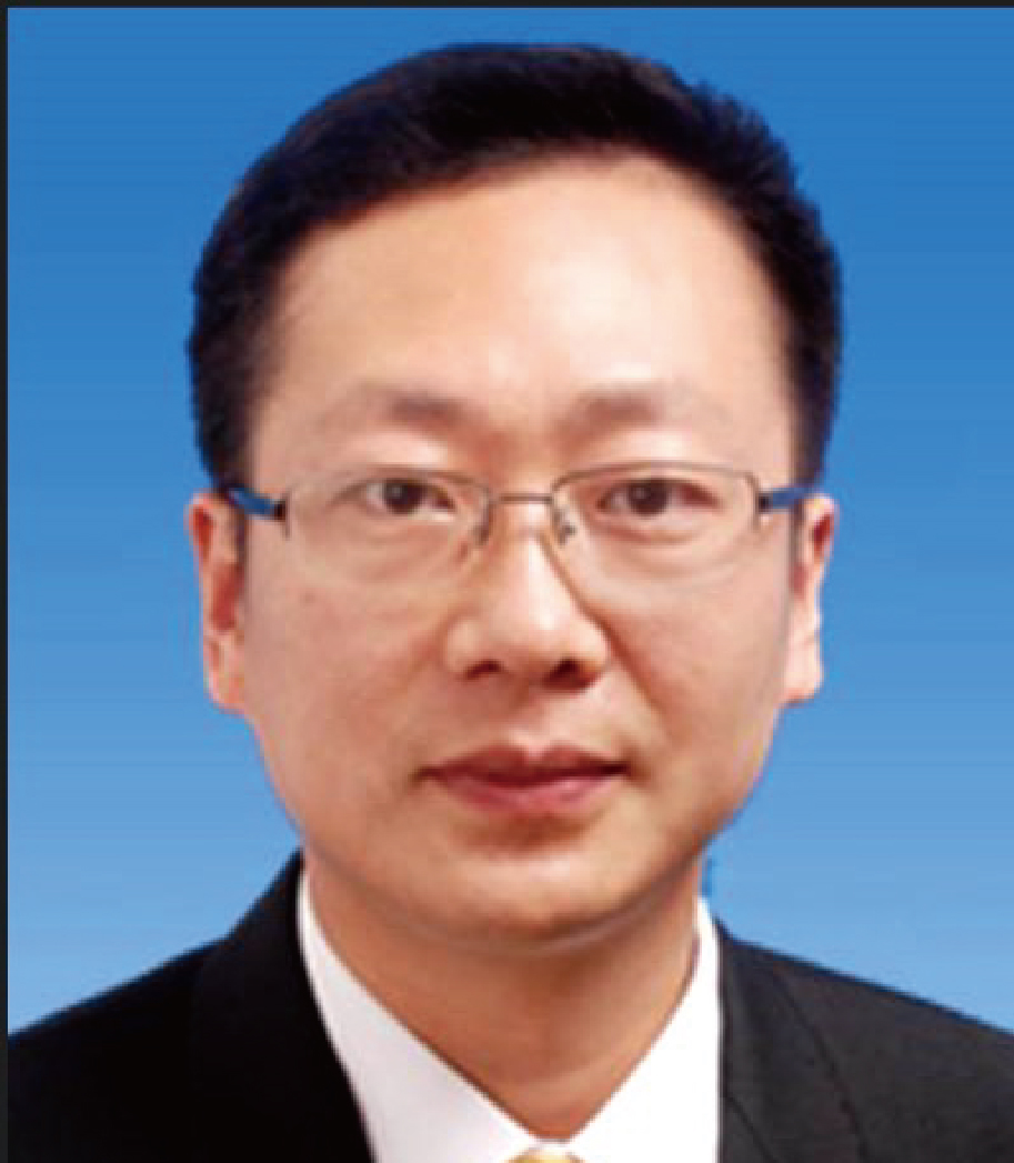 冯 伟