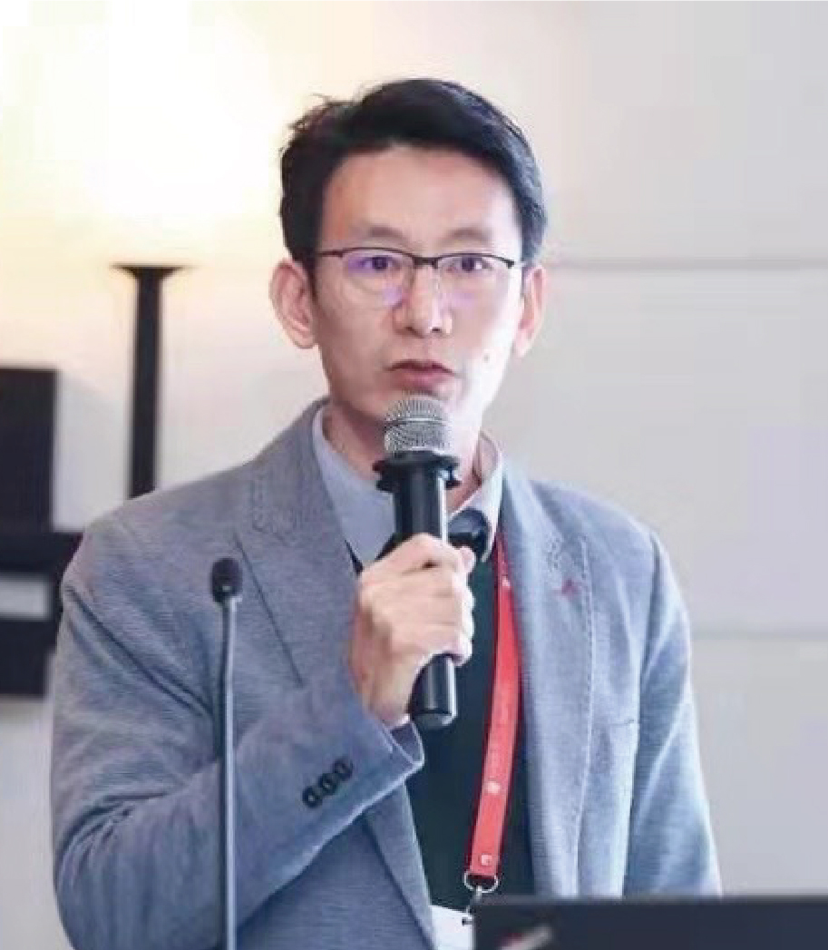 袁明 博士
